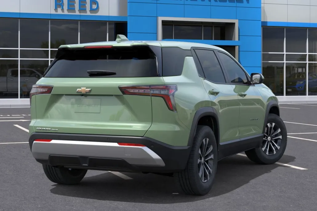 2026 Chevrolet Equinox LT photo 1