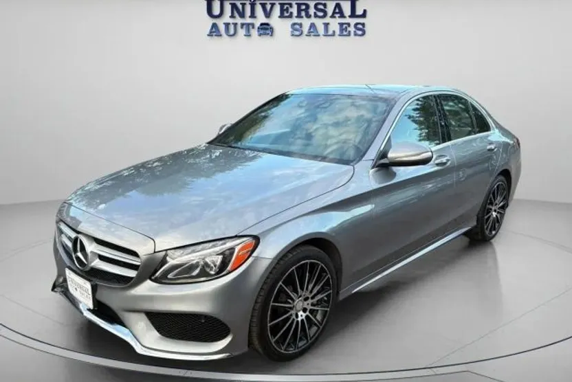 2015 Mercedes Benz C 300 4MATIC Sedan photo 1