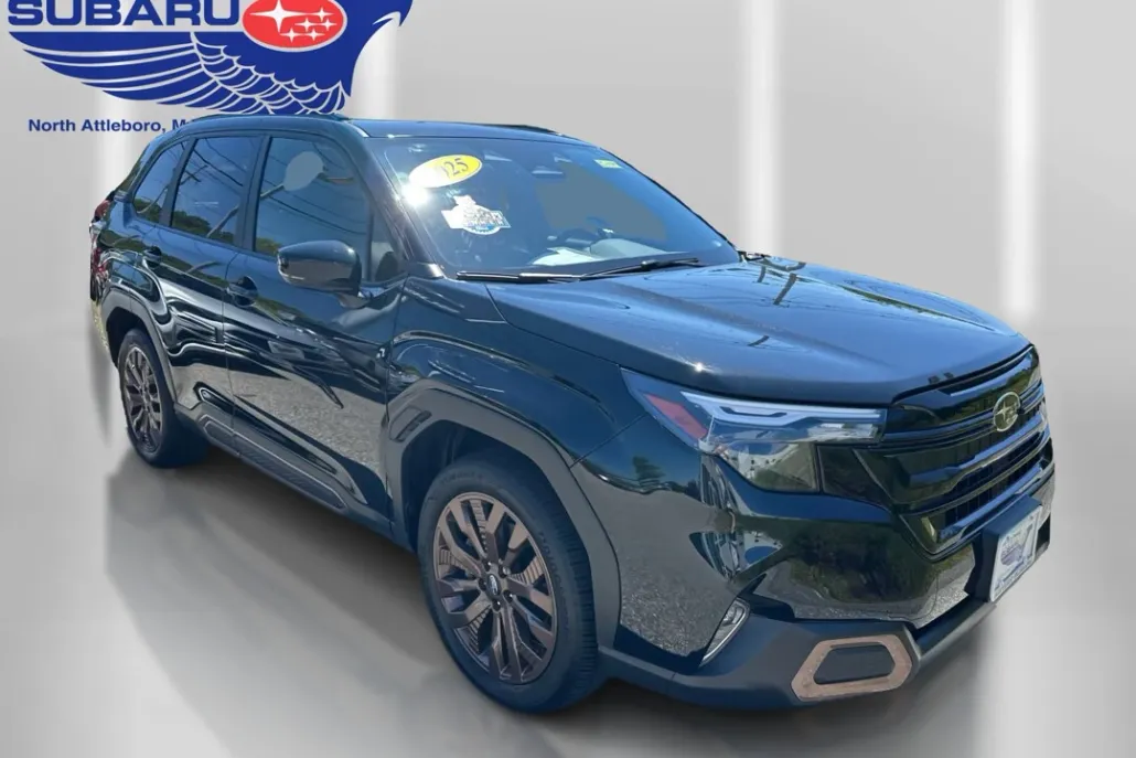 2025 Subaru Forester Sport Base photo 1