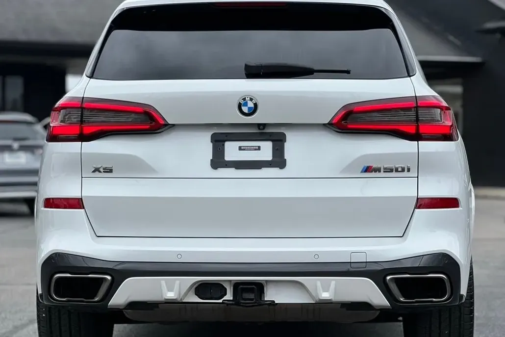 2020 Bmw X5 M50i photo 1