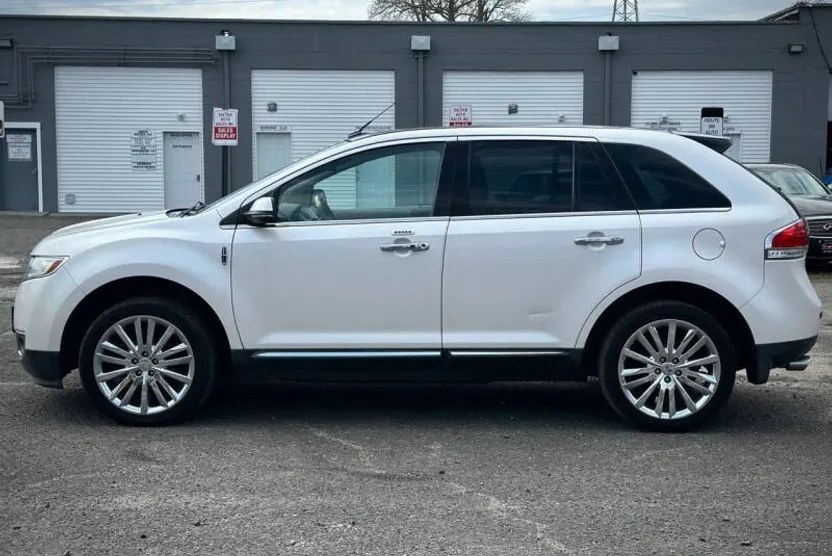 2013 Lincoln MKX photo 1