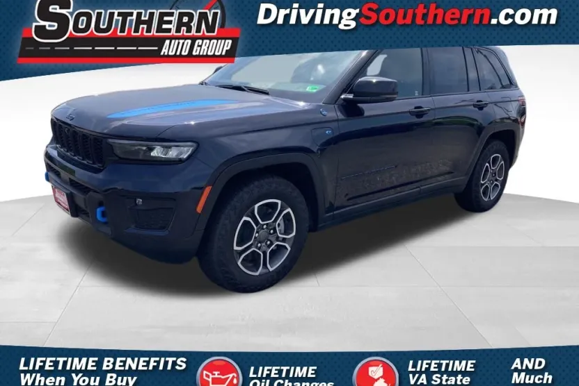 2024 Jeep Grand Cherokee Trailhawk 4xe photo 1