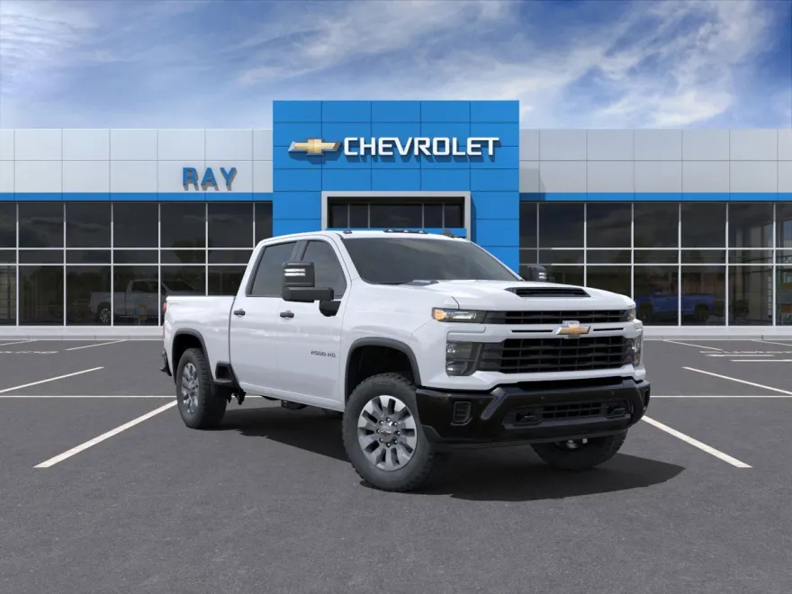 2025 Chevrolet Silverado 2500HD Custom photo 1
