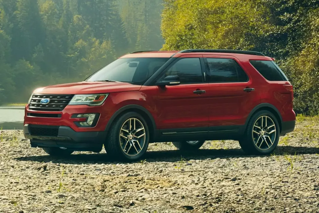 2017 Ford Explorer XLT photo 1