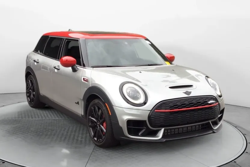 2024 Mini Clubman John Cooper Works ALL4 photo 1