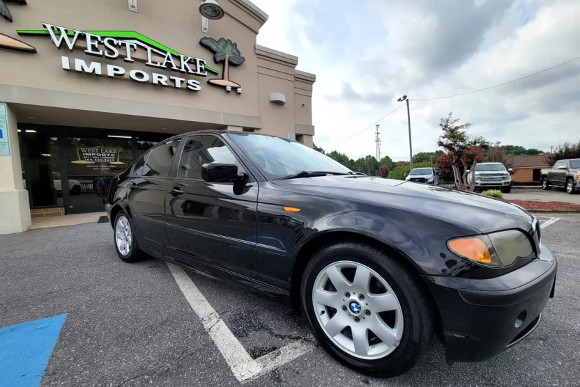 2004 Bmw 325i SULEV photo 1