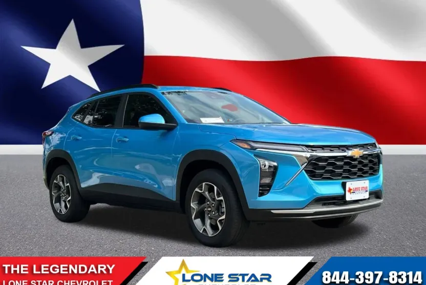 2025 Chevrolet Trax LT photo 1