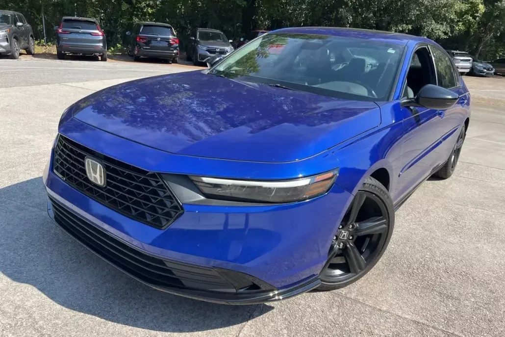 2024 Honda Accord Hybrid Sport-L photo 1