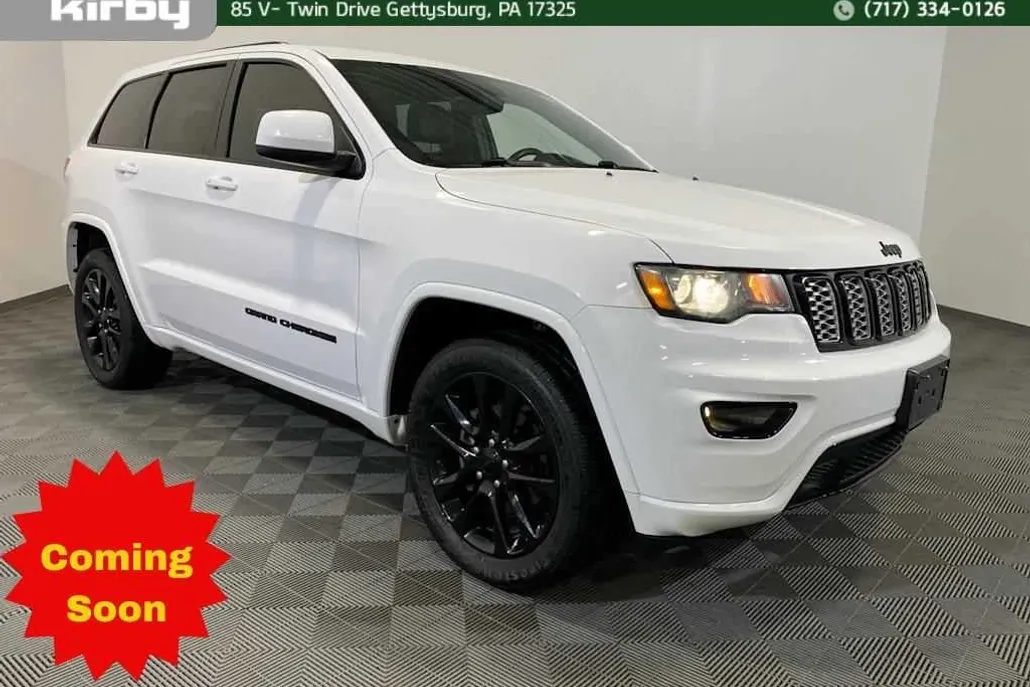 2018 Jeep Grand Cherokee Altitude photo 1