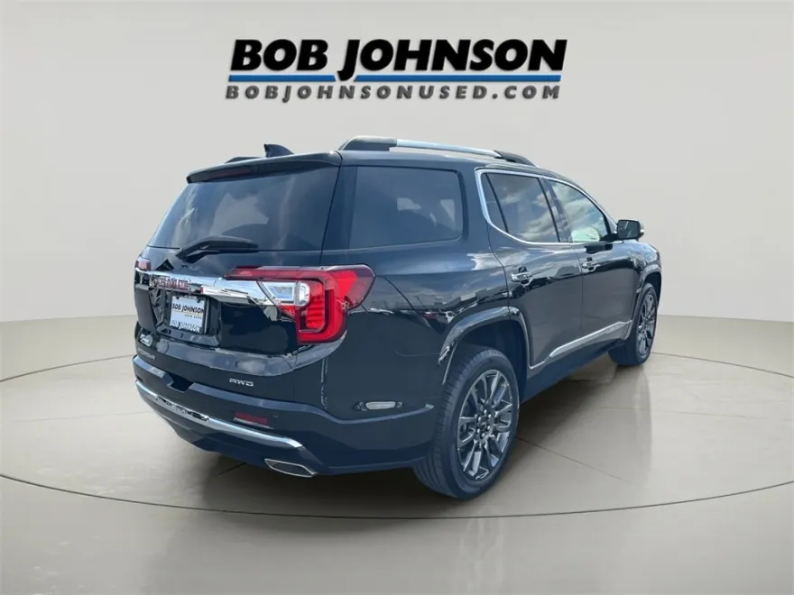 2023 Gmc Acadia Denali photo 1