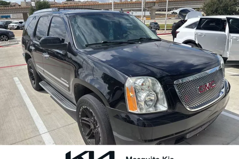 2014 Gmc Yukon Denali photo 1