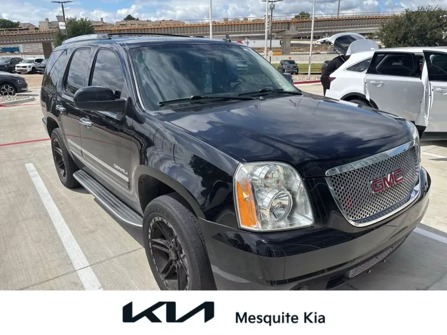 2014 Gmc Yukon Denali photo 1