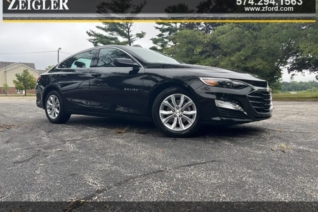 2024 Chevrolet Malibu 1LT photo 1