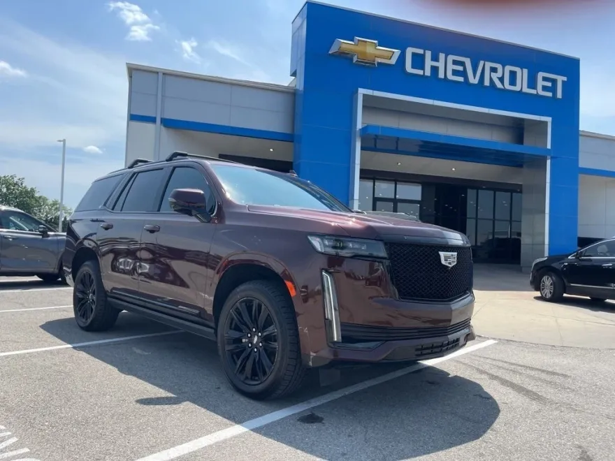 2022 Cadillac Escalade Sport Platinum photo 1
