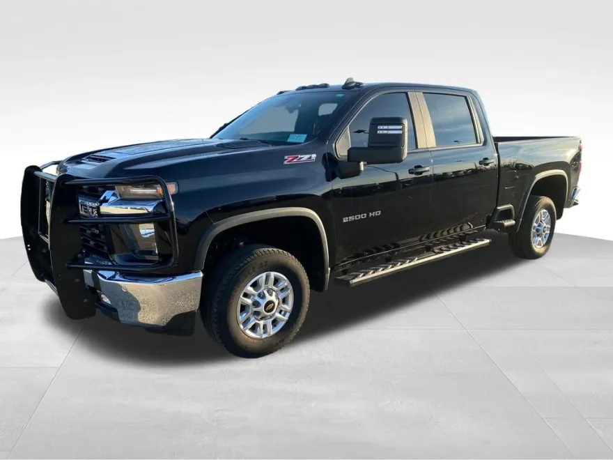 2023 Chevrolet Silverado 2500HD LT photo 1