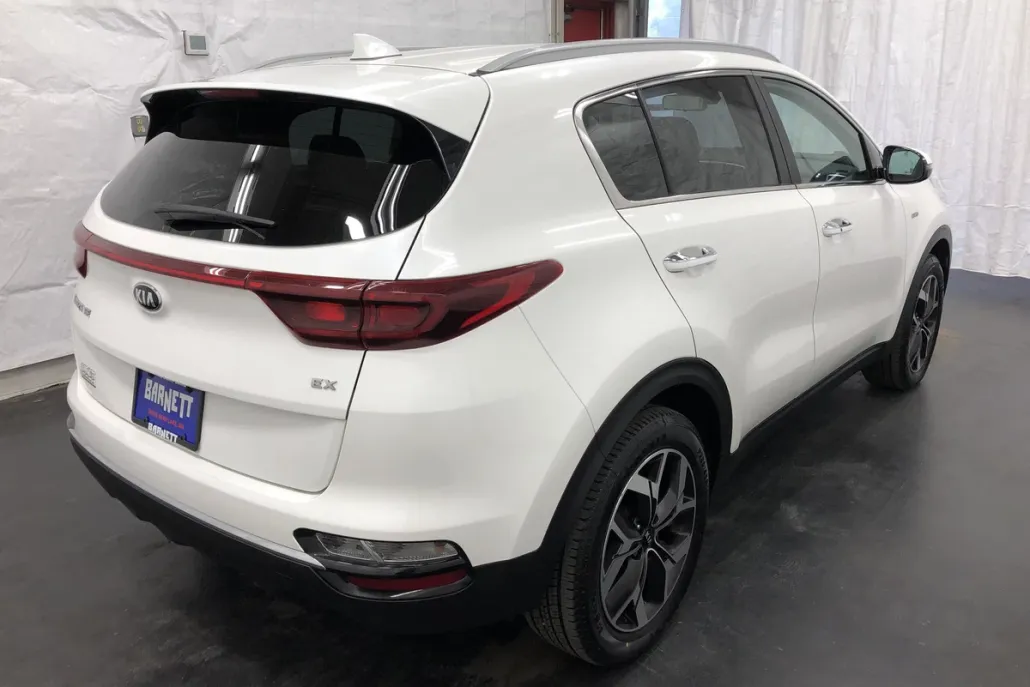 2021 Kia Sportage EX photo 1