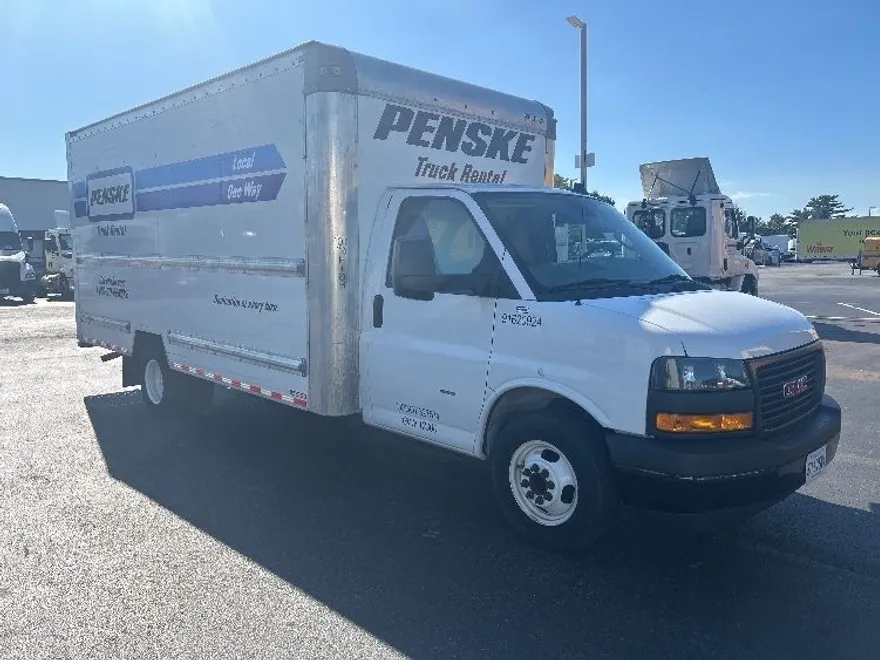 2021 Gmc Savana 3500 Cutaway photo 1