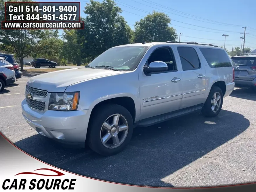 2013 Chevrolet Suburban LTZ photo 1