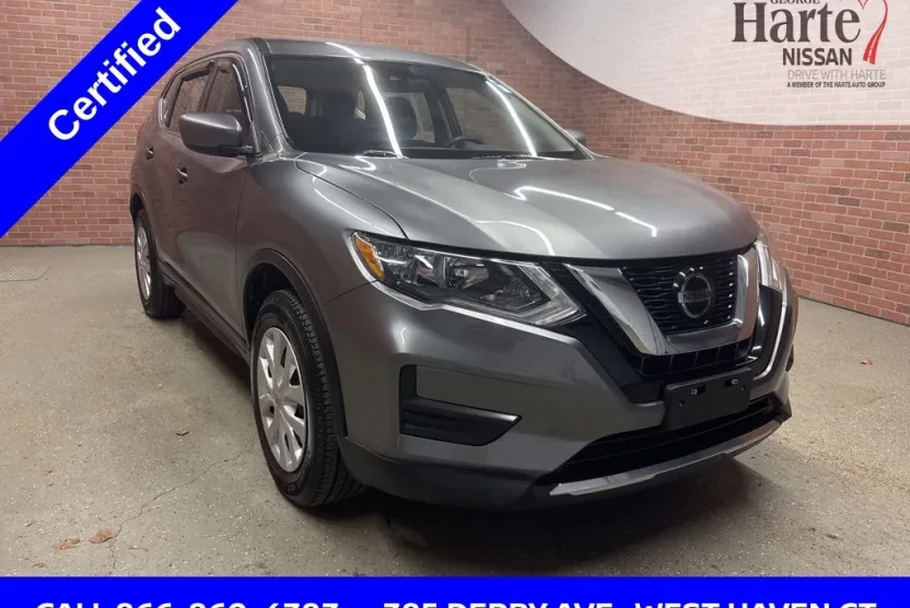 2020 Nissan Rogue S photo 1