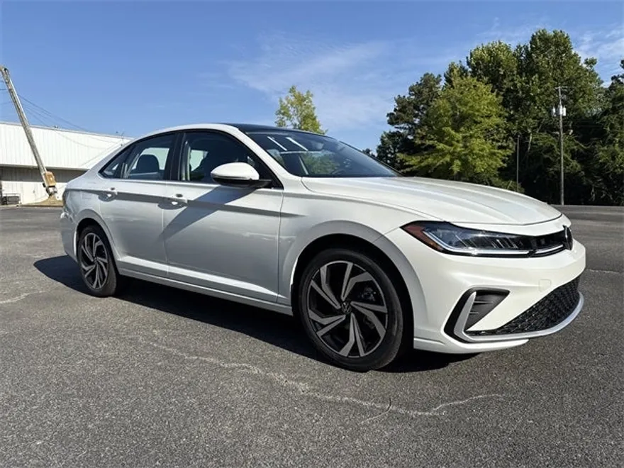 2025 Volkswagen Jetta 1.5T SEL photo 1