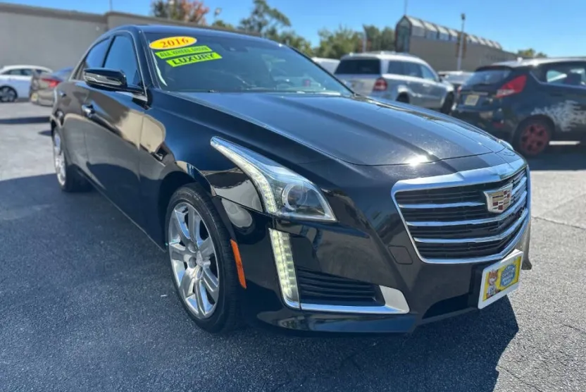 2016 Cadillac CTS Luxury photo 1