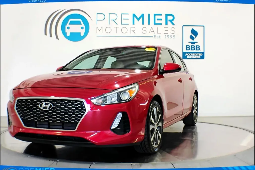 2020 Hyundai Elantra GT Base photo 1