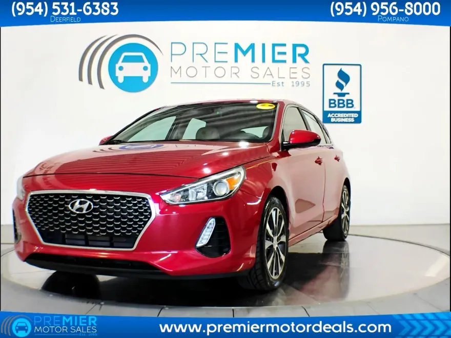 2020 Hyundai Elantra GT Base photo 1