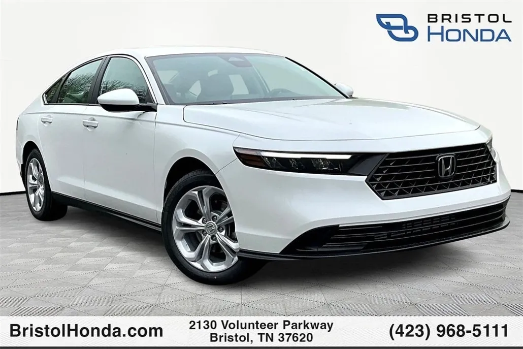 2025 Honda Accord LX photo 1