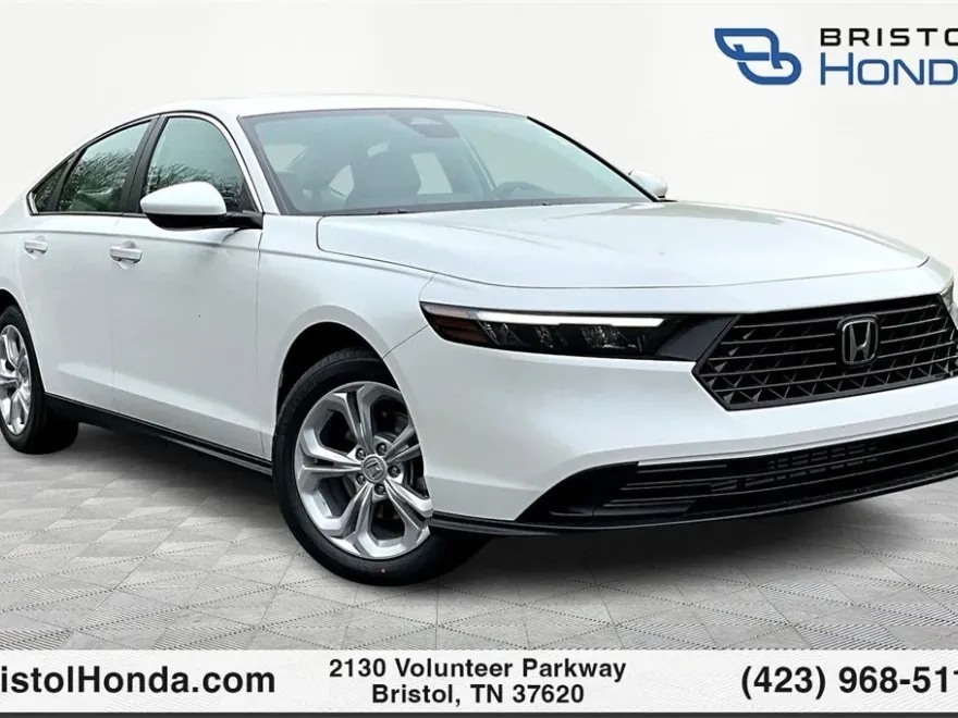 2025 Honda Accord LX photo 1