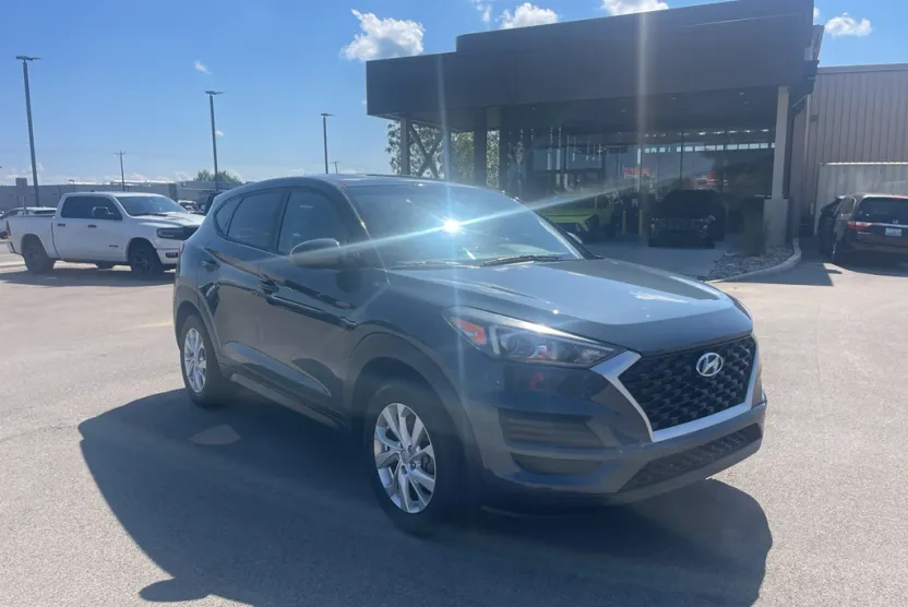 2019 Hyundai Tucson SE photo 1