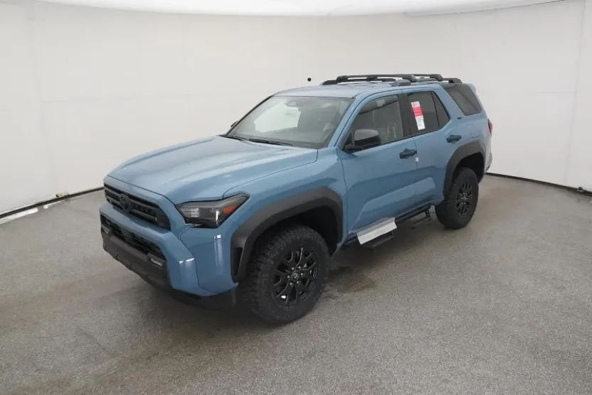 2025 Toyota 4Runner SR5 photo 1