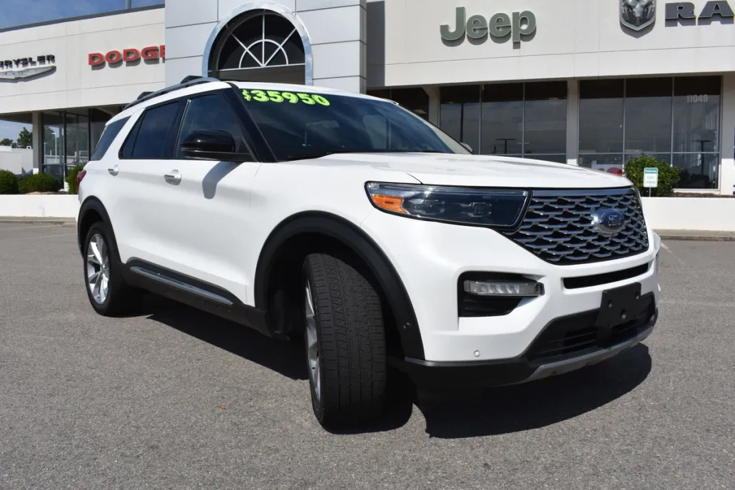2021 Ford Explorer Platinum photo 1