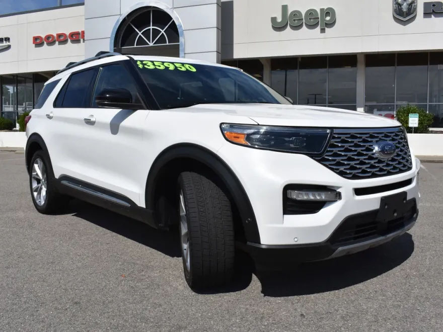 2021 Ford Explorer Platinum photo 1