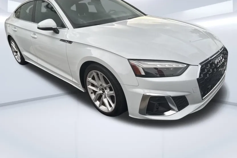2023 Audi A5 45 S line Premium photo 1