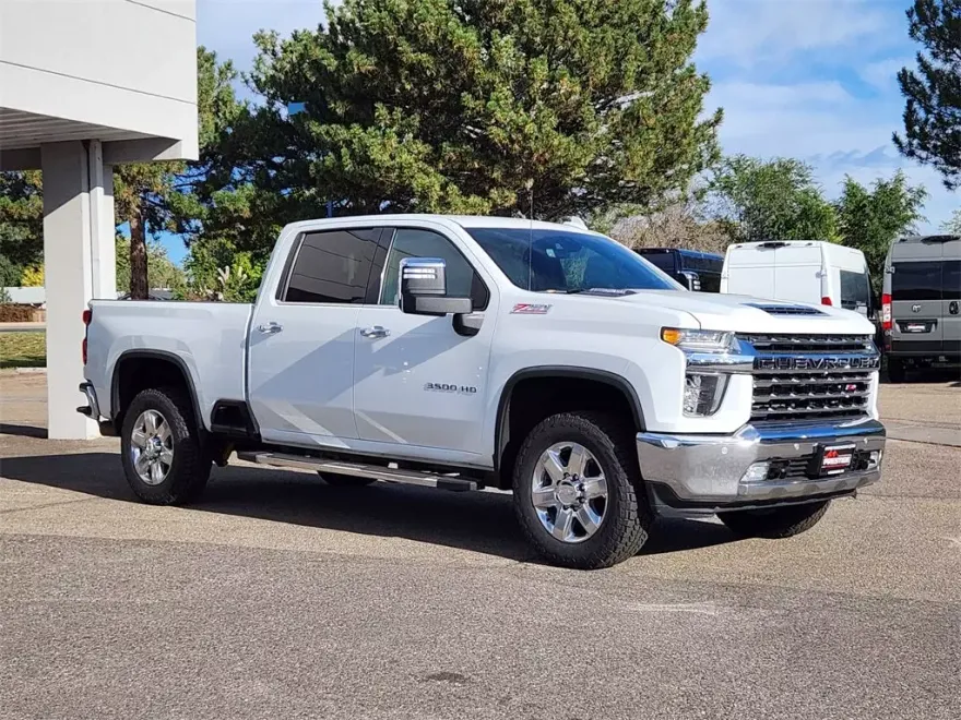 2020 Chevrolet Silverado 3500HD LTZ photo 1
