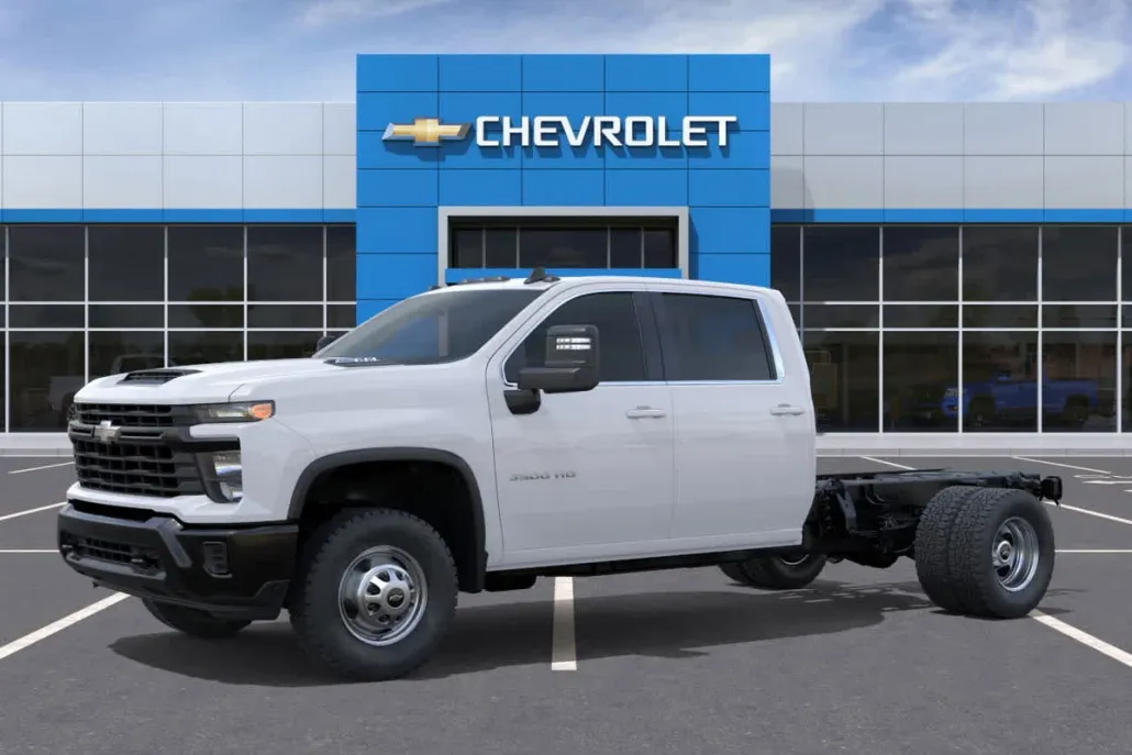 2025 Chevrolet Silverado 3500HD Work Truck photo 1