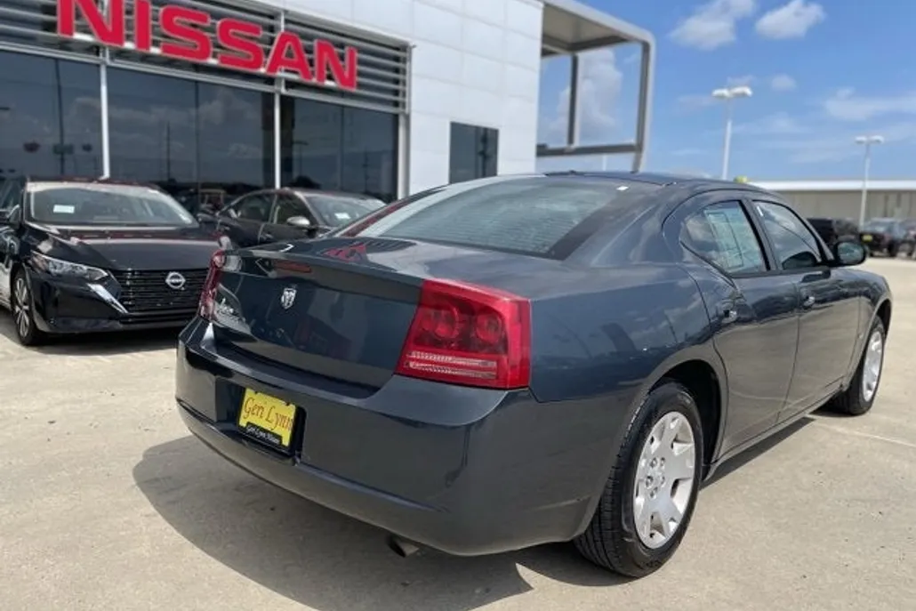 2007 Dodge Charger SE photo 1