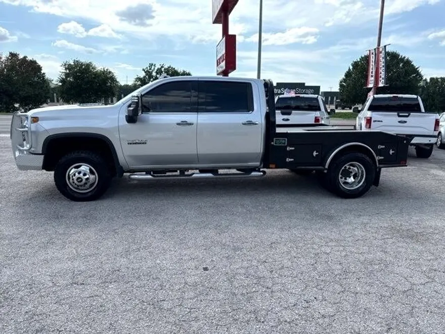 2020 Chevrolet Silverado 3500HD LTZ photo 1