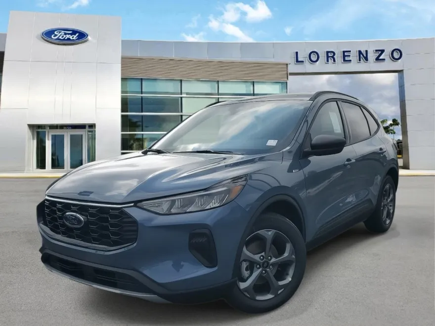 2025 Ford Escape ST-Line photo 1