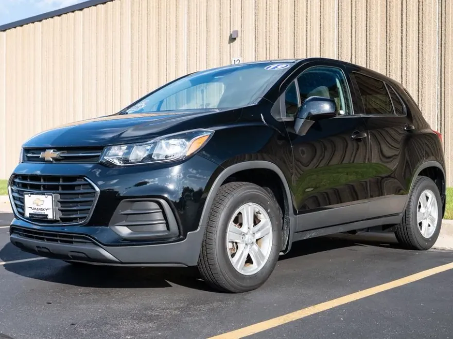 2019 Chevrolet Trax LS photo 1