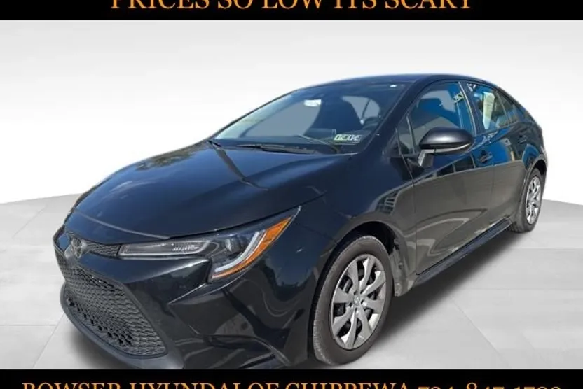 2020 Toyota Corolla LE photo 1