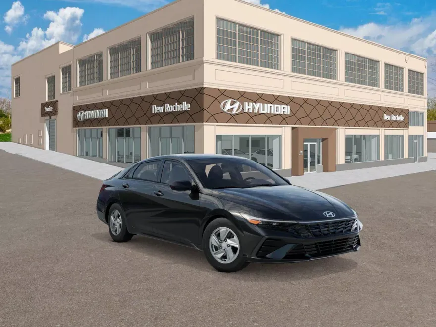 2025 Hyundai Elantra SE photo 1