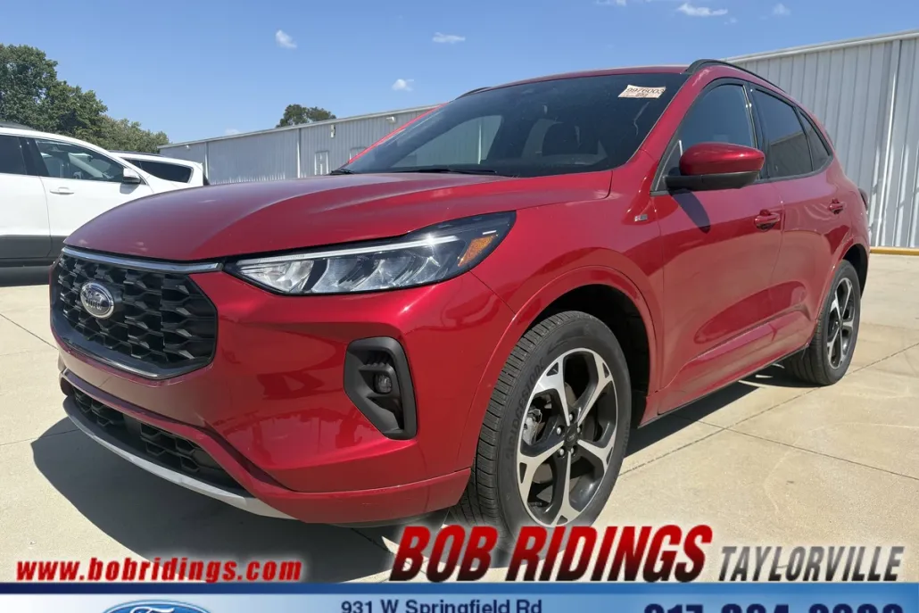 2023 Ford Escape ST-Line Select photo 1