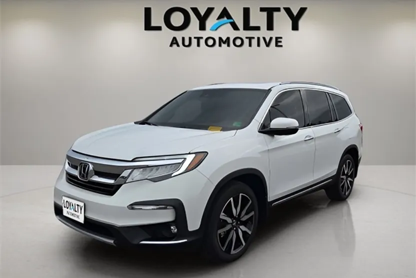 2022 Honda Pilot Touring photo 1