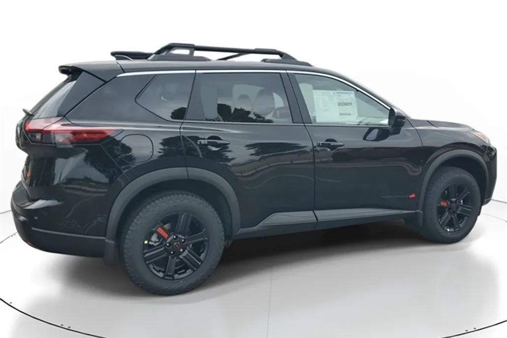 2026 Nissan Rogue SV photo 1