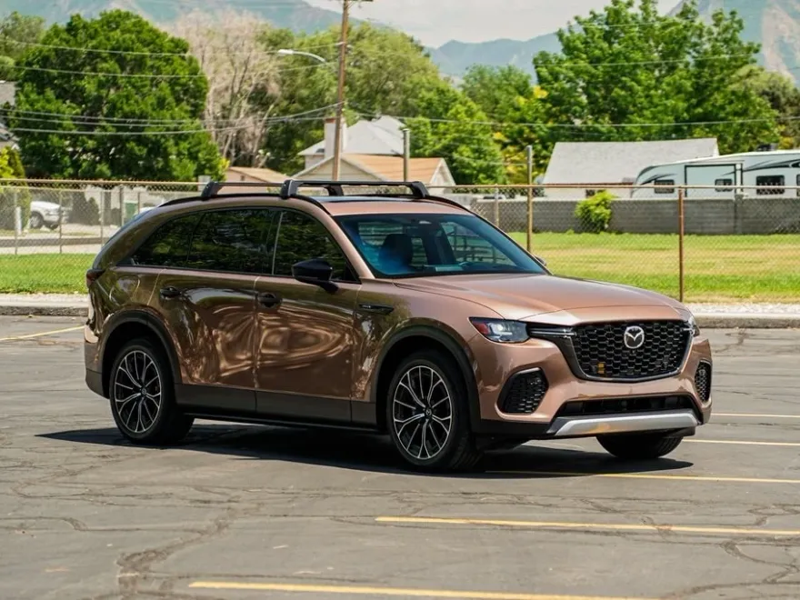 2025 Mazda CX-70 Premium Plus photo 1