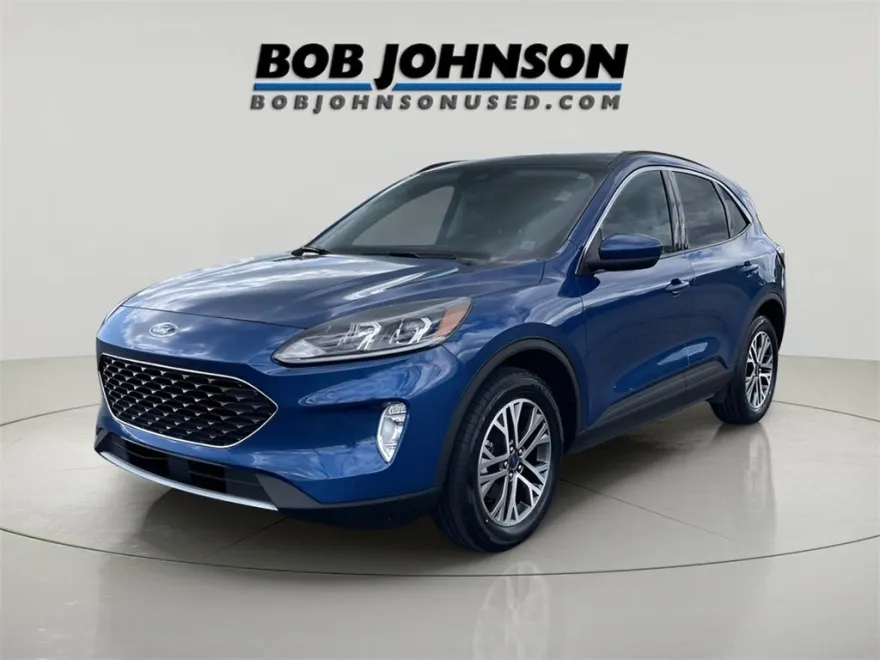2022 Ford Escape SEL photo 1