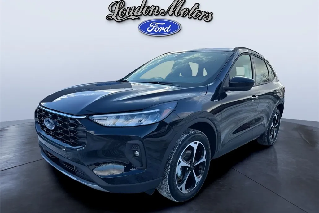 2025 Ford Escape ST-Line Select photo 1