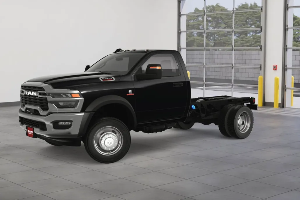 2025 Ram 5500 Tradesman photo 1