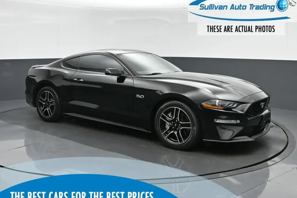 2019 Ford Mustang GT photo 1